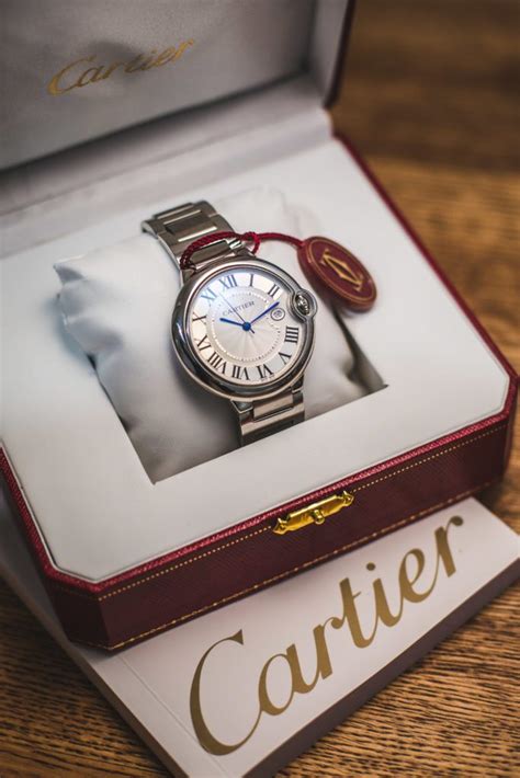 how to spot a fake cartier ballon bleu watch|genuine cartier watches.